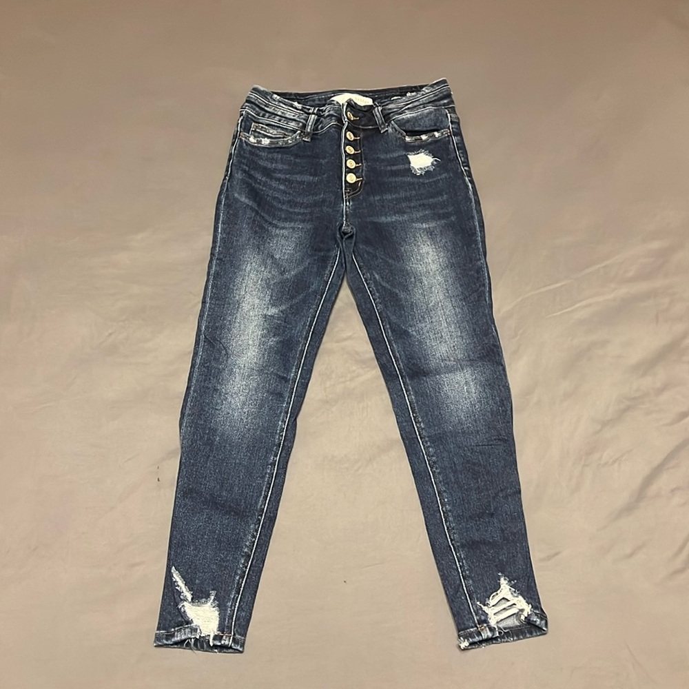 Buckle brand Bridge by Gly high rise button fly skinny jean